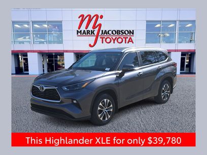 Used 2024 Toyota Highlander XLE