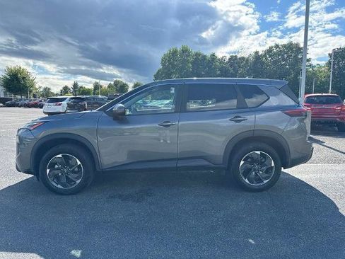 Certified 2026 Nissan Rogue SV AWD/4WD image 7