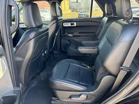 Used 2020 Ford Explorer Limited w/ Class III Trailer Tow Package image 6