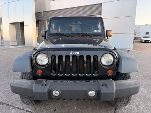 Used 2013 Jeep Wrangler Sport image 3