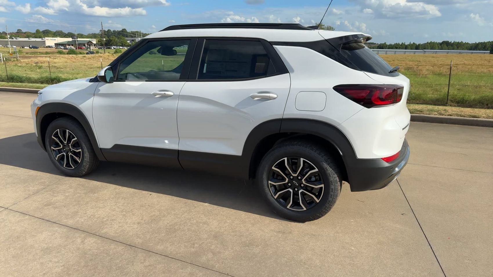 New 2026 Chevrolet TrailBlazer ACTIV w/ Convenience Package FWD image 6