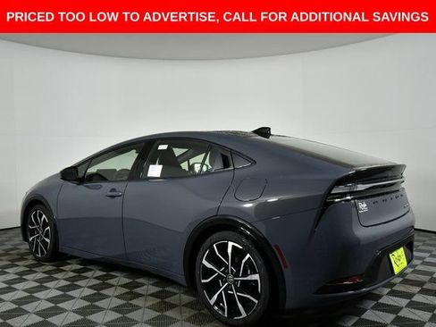 New 2026 Toyota Prius Plug-In Hybrid FWD image 14