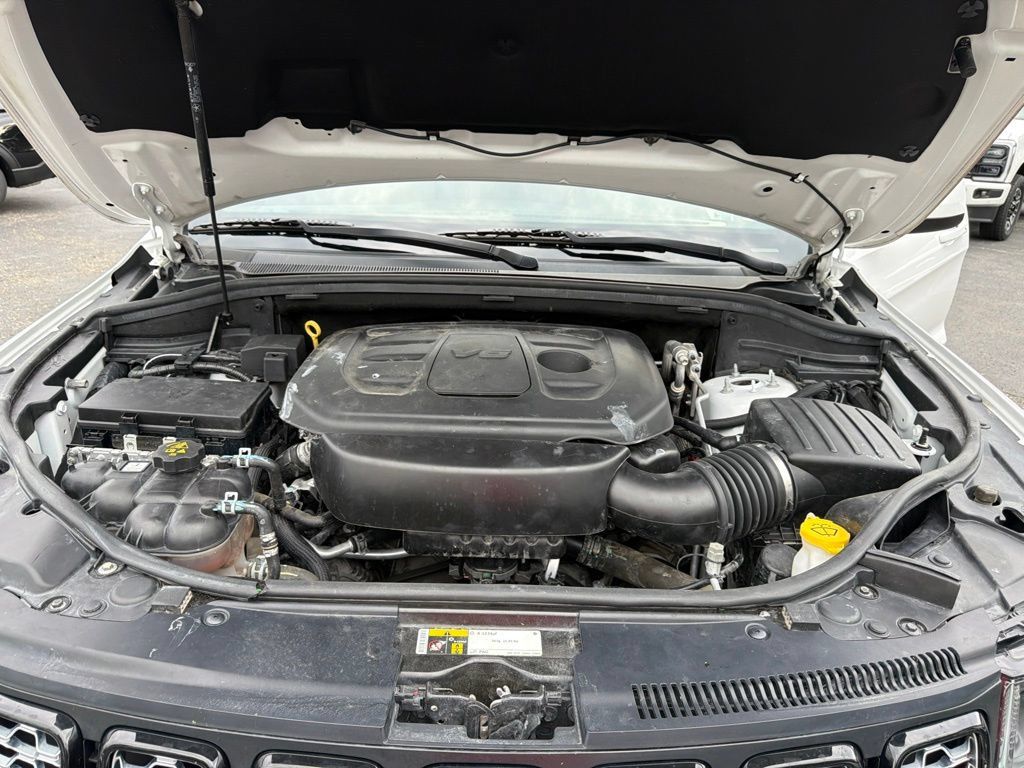 Used 2020 Jeep Grand Cherokee Altitude AWD/4WD image 44