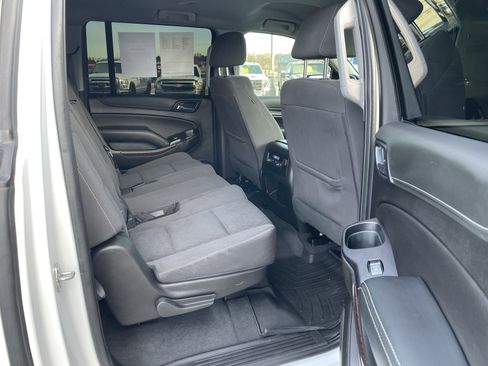 Used 2019 GMC Yukon XL SLE w/ HD Trailering Package image 28