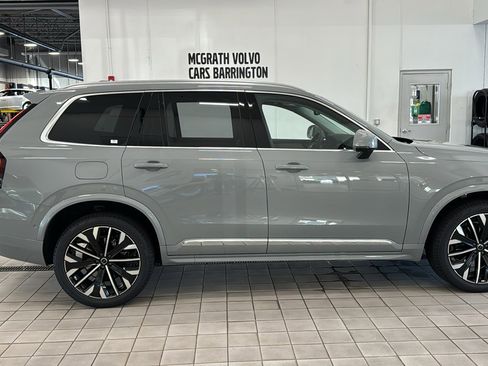 New 2026 Volvo XC90 B6 Plus w/ Protection Package Premier AWD/4WD image 4