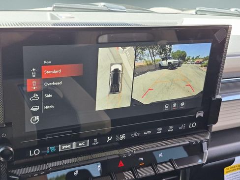 New 2026 GMC Hummer EV 4x4 Crew Cab image 14