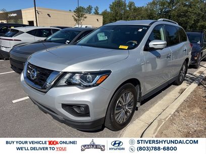 Used 2020 Nissan Pathfinder SL w/ Cargo Package