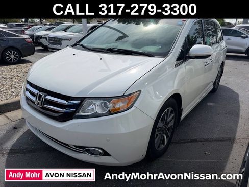 Used 2016 Honda Odyssey Touring Elite image 3