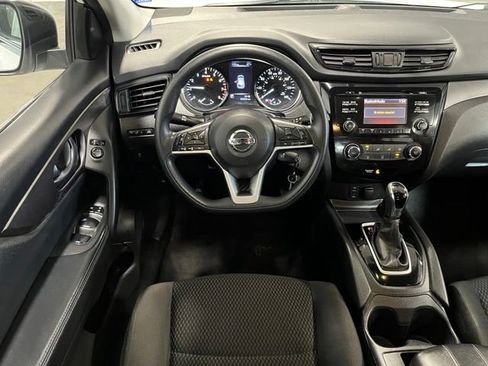 Used 2018 Nissan Rogue Sport S AWD/4WD image 18