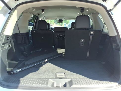 Certified 2025 Honda Pilot EX-L image 11