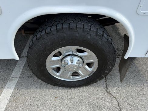 Used 2018 RAM 3500 Tradesman w/ Chrome Appearance Group AWD/4WD image 24