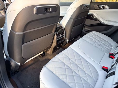 New 2026 BMW X6 xDrive40i image 26