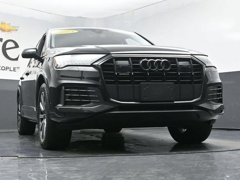 Used 2023 Audi Q7 2.0T Premium Plus w/ Premium Plus Package AWD/4WD image 3