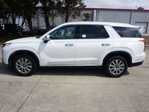 Used 2024 Hyundai Palisade SEL FWD image 21