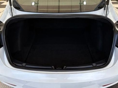 Used 2019 Tesla Model 3 Standard Range Plus RWD image 4
