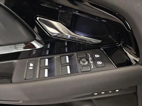 New 2026 Land Rover Range Rover Evoque S image 28