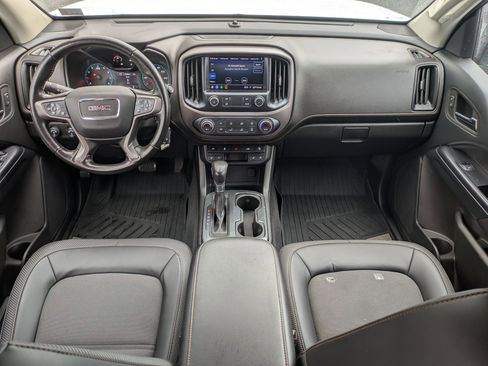 Used 2022 GMC Canyon AT4 w/ Trailering Package image 10