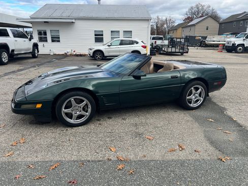 Used 1996 Chevrolet Corvette Convertible image 21