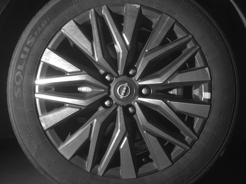 Used 2025 Nissan Altima 2.5 SV image 13