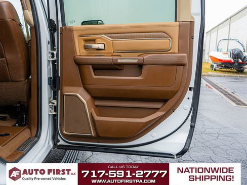 Used 2019 RAM 3500 Limited image 11