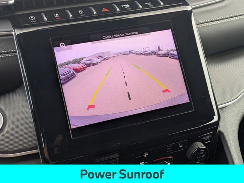 Used 2025 Jeep Grand Cherokee Altitude AWD/4WD image 25