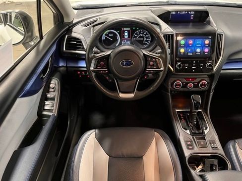 Used 2023 Subaru Crosstrek Hybrid w/ Moonroof Package w/Navigation image 18