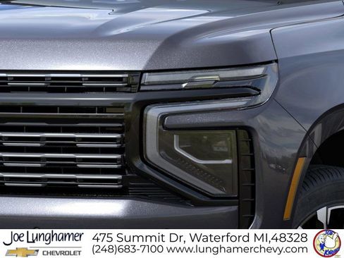 New 2026 Chevrolet Suburban High Country w/ Sun And Tow Package image 10