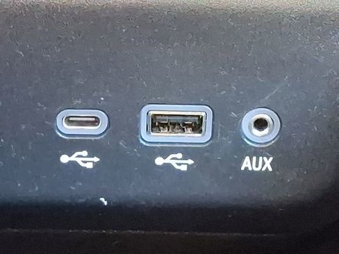 Certified 2022 Chevrolet TrailBlazer LT w/ Convenience Package image 24