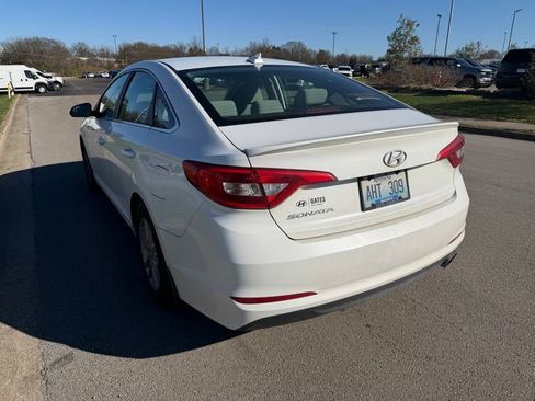 Used 2015 Hyundai Sonata SE w/ Option Group 09 image 4