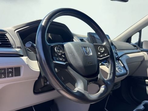 Used 2018 Honda Odyssey Elite image 37