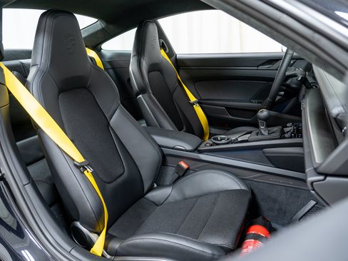 Used 2026 Porsche 911 GT3 RWD image 38