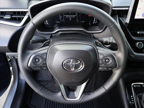 Used 2025 Toyota Corolla XSE FWD image 13