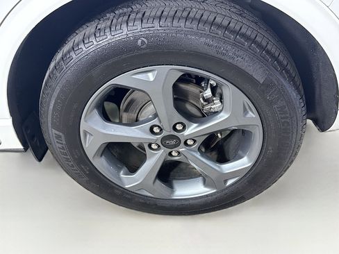 Used 2024 Ford Escape ST-Line w/ Equipment Group 301A image 35