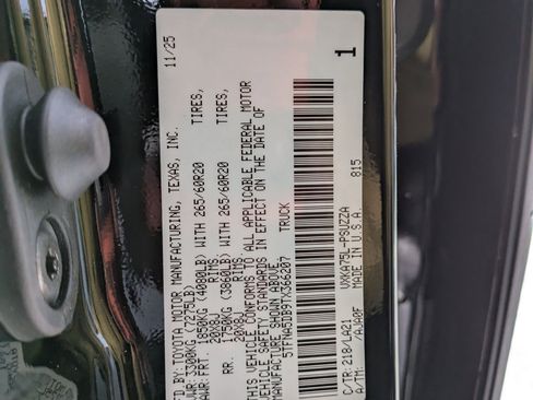 New 2026 Toyota Tundra Platinum image 25