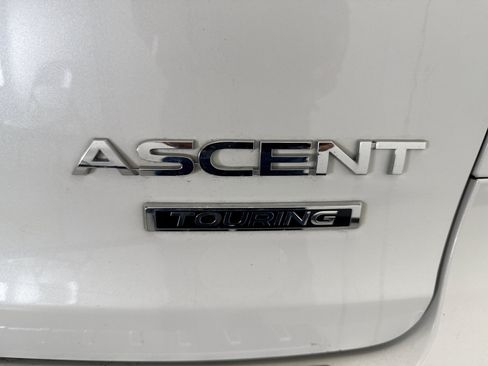 Used 2019 Subaru Ascent Touring w/ Popular Package #3 AWD/4WD image 4