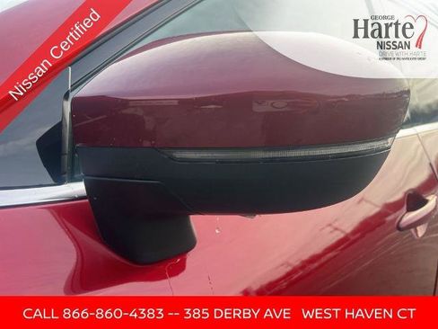 Certified 2022 Nissan Pathfinder SV w/ Cargo Package image 9