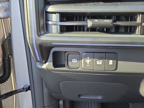 New 2026 Hyundai Santa Fe Calligraphy FWD image 36