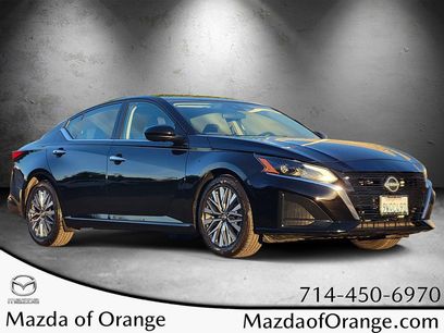 Used 2023 Nissan Altima 2.5 SV
