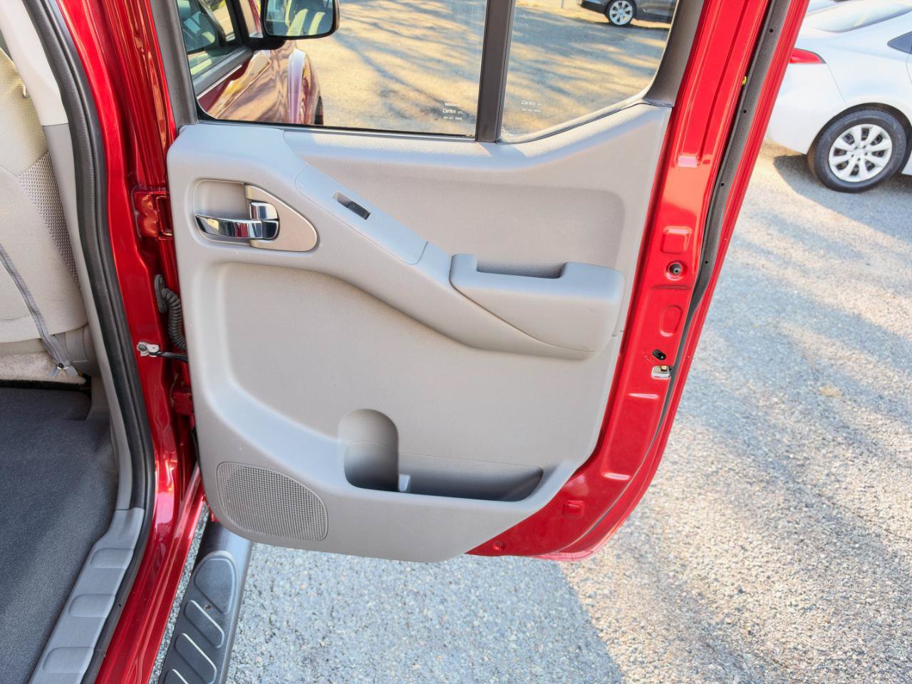 Used 2019 Nissan Frontier SV AWD/4WD image 38