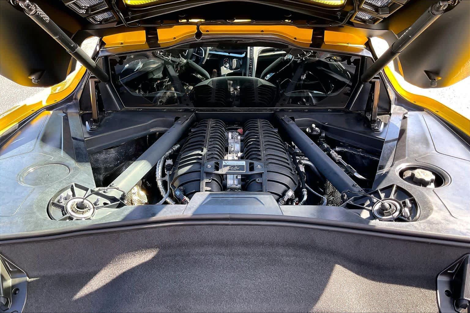 Used 2025 Chevrolet Corvette Z06 w/ Battery Protection Package RWD image 11