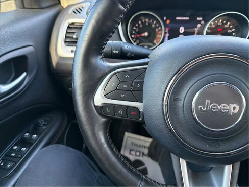 Used 2018 Jeep Compass Latitude w/ Popular Equipment Group AWD/4WD image 31