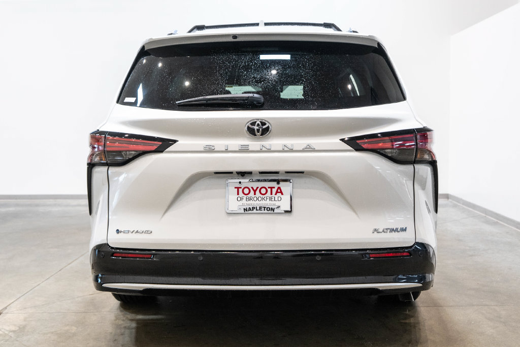 Certified 2026 Toyota Sienna Platinum AWD/4WD image 8