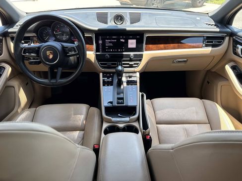 Used 2022 Porsche Macan AWD/4WD image 20