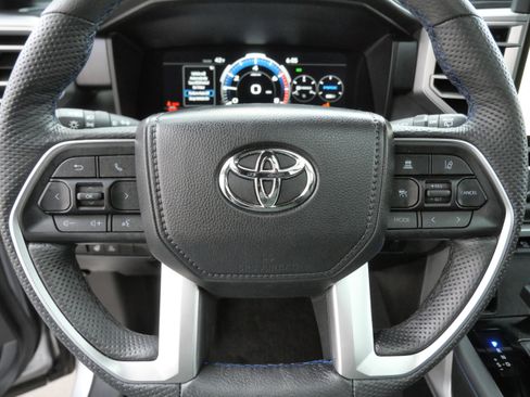 Certified 2025 Toyota Sequoia Platinum image 26