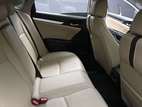 Used 2020 Honda Civic Touring image 29