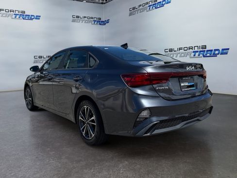 Used 2023 Kia Forte LXS w/ LXS Technology Package image 7