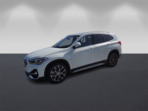 Certified 2022 BMW X1 sDrive28i w/ Premium Package image 8