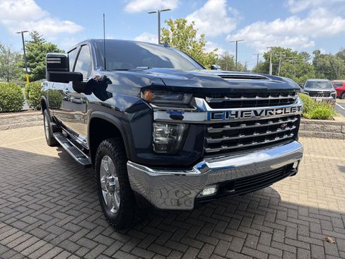 Used 2022 Chevrolet Silverado 2500 LTZ AWD/4WD image 7