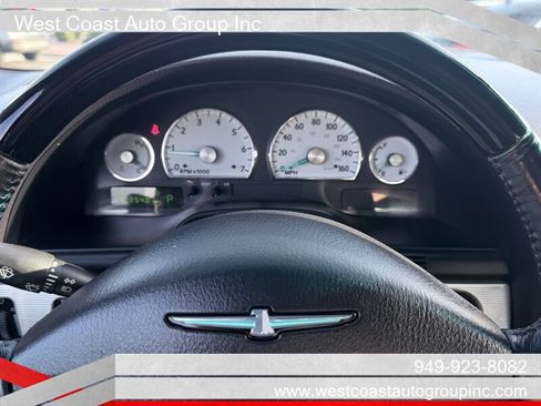 Used 2004 Ford Thunderbird Deluxe RWD image 18