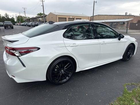 Used 2023 Toyota Camry XSE image 7
